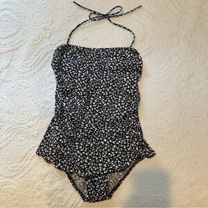 Pacific Connections Vintage 90s/00s Floral One Piece. Size: Small.